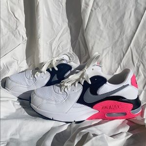 Nike Air Max Excee White/Black/Hyper Pink/Cool Gre